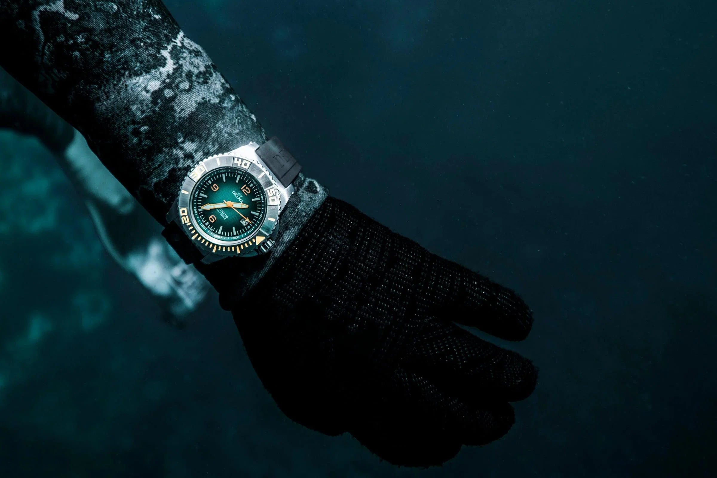 Blue Shark III Azores - DELMA Watches